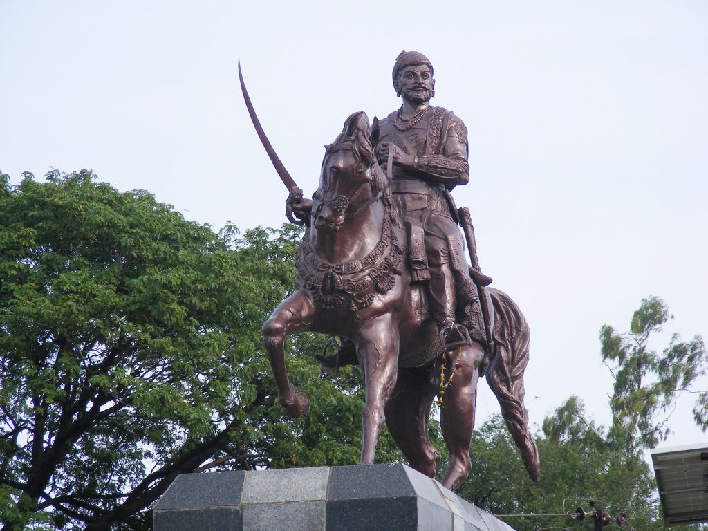 Chatrapathi Sivaji Statue At Parbhani - India Travel Forum | IndiaMike.com