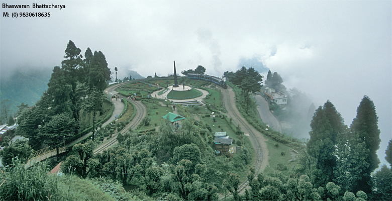 Batasia Loop Darjeeling