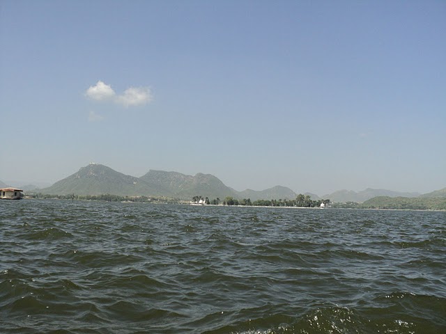 Udaipur+fateh+sagar+lake