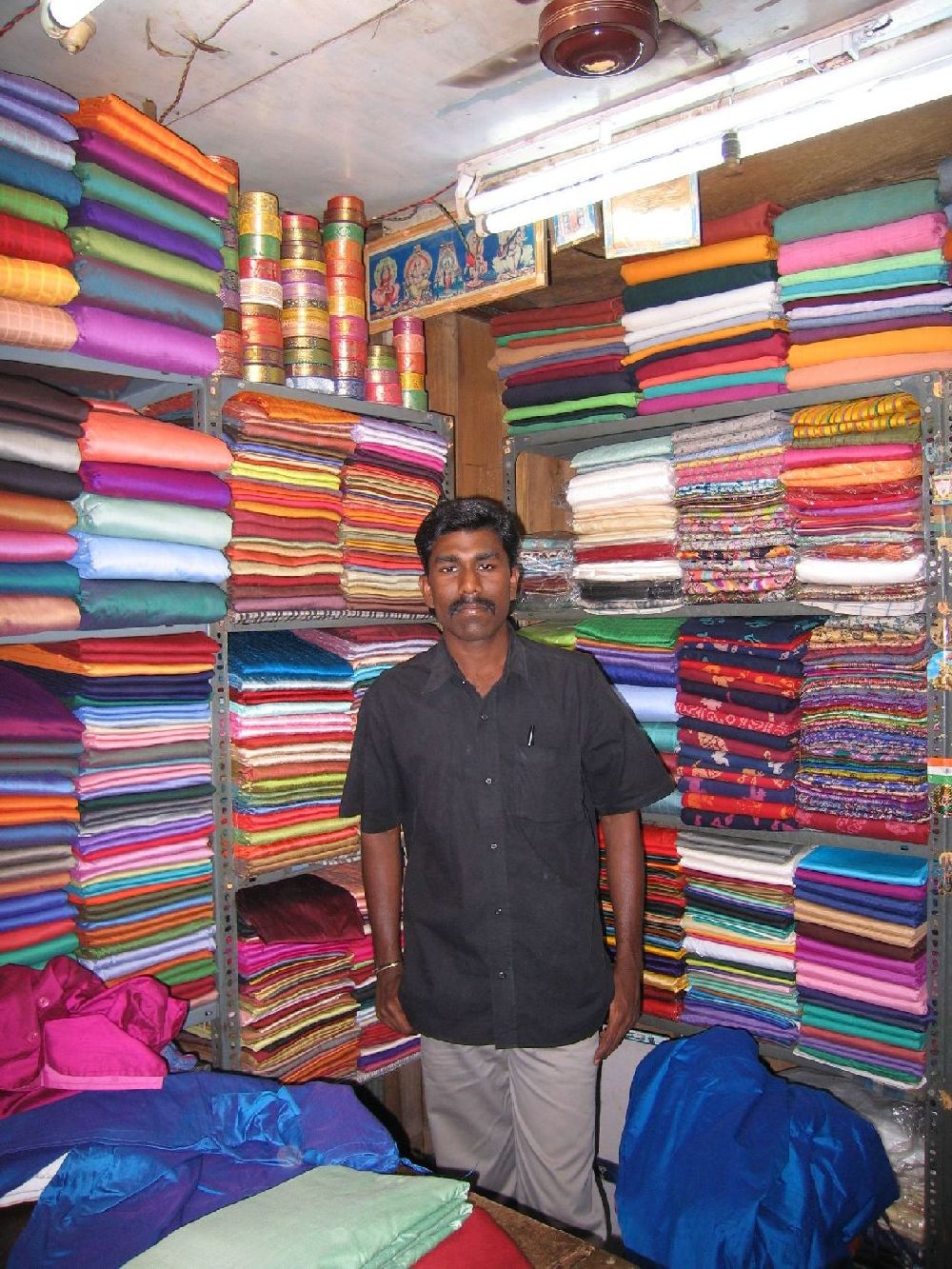 silk seller - India Travel Forum | IndiaMike.com