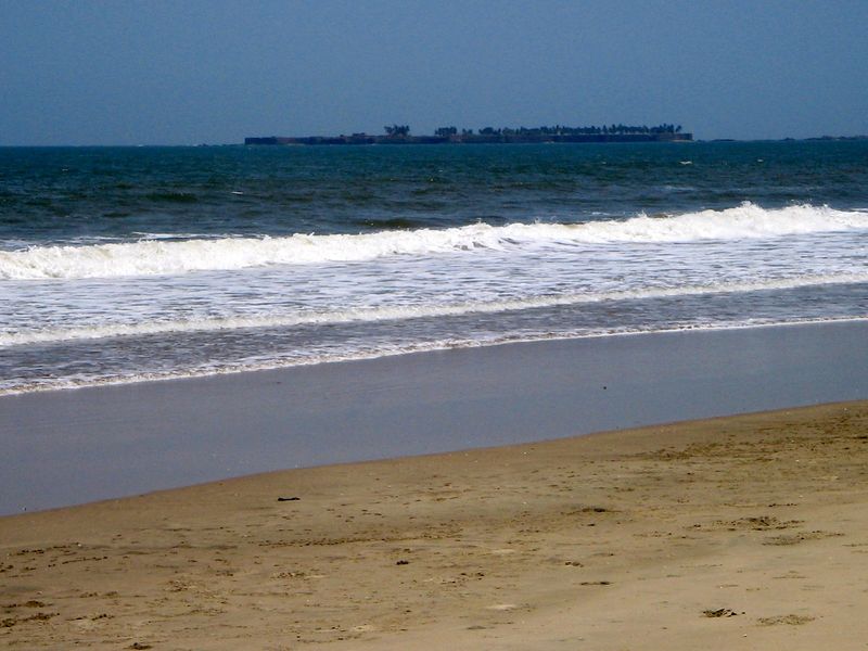 Sindhudurg Fort From Tarkarli Beach - India Travel Forum | IndiaMike.com