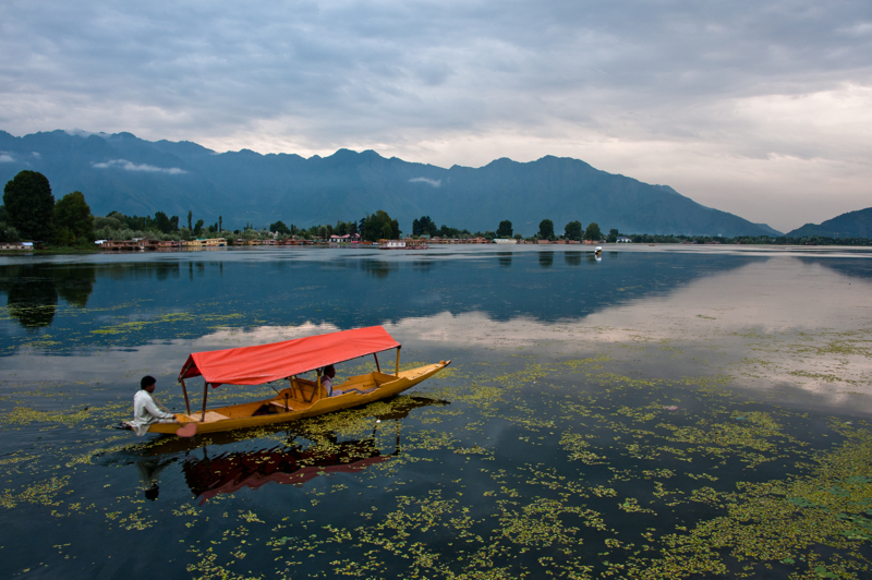 Srinagar Houseboats - India Travel Forum | IndiaMike.com