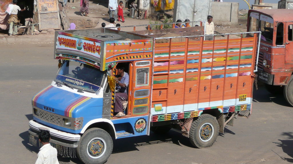 Best Goods Carrier Vehicle In India