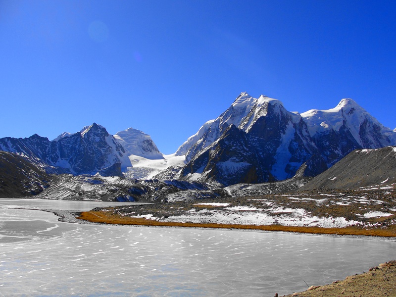 GURUDONGMAR LAKE, NORTH SIKKIM - India Travel Forum | IndiaMike.com