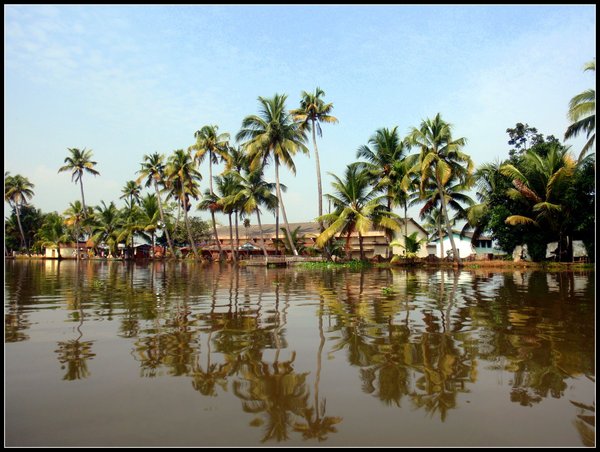 Shikara Ride@ Kerala Backwaters - India Travel Forum | IndiaMike.com